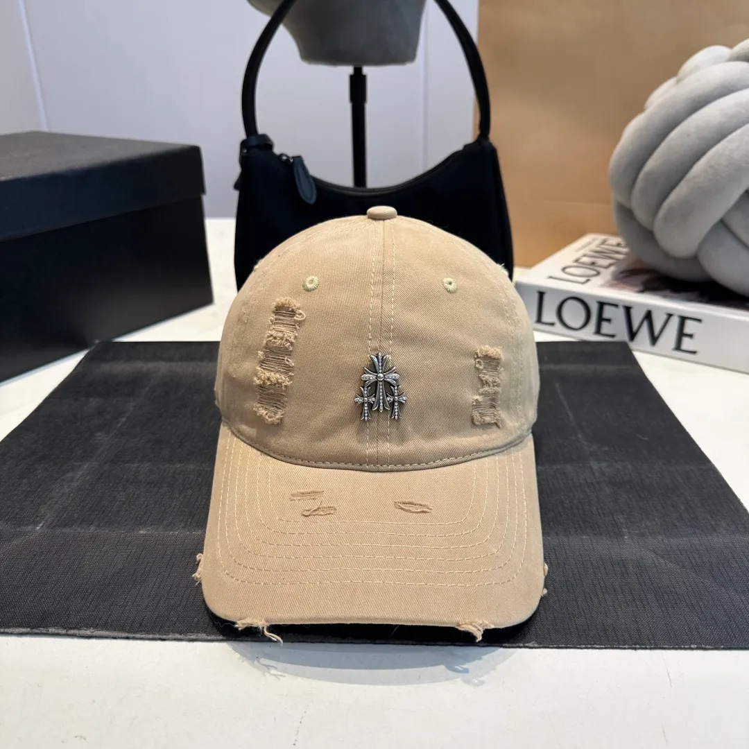 P50 Chrome Hearts 💓Early spring Korean style fashion retro distressed hole hat worn design versatile baseball cap peaked cap